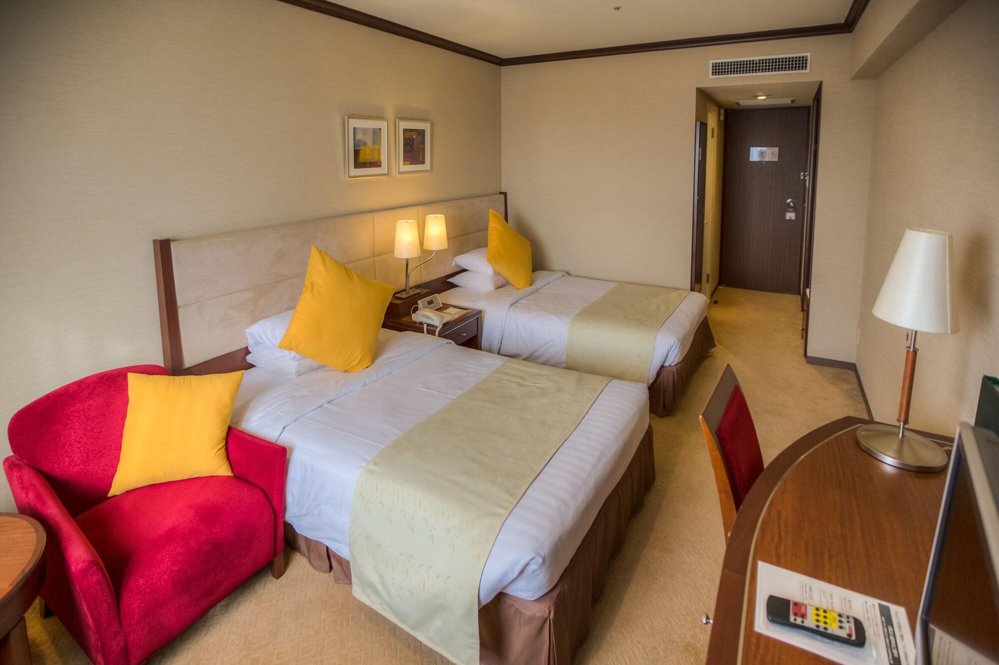International 4* 冈山