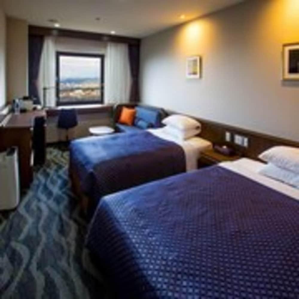 International 4* 冈山