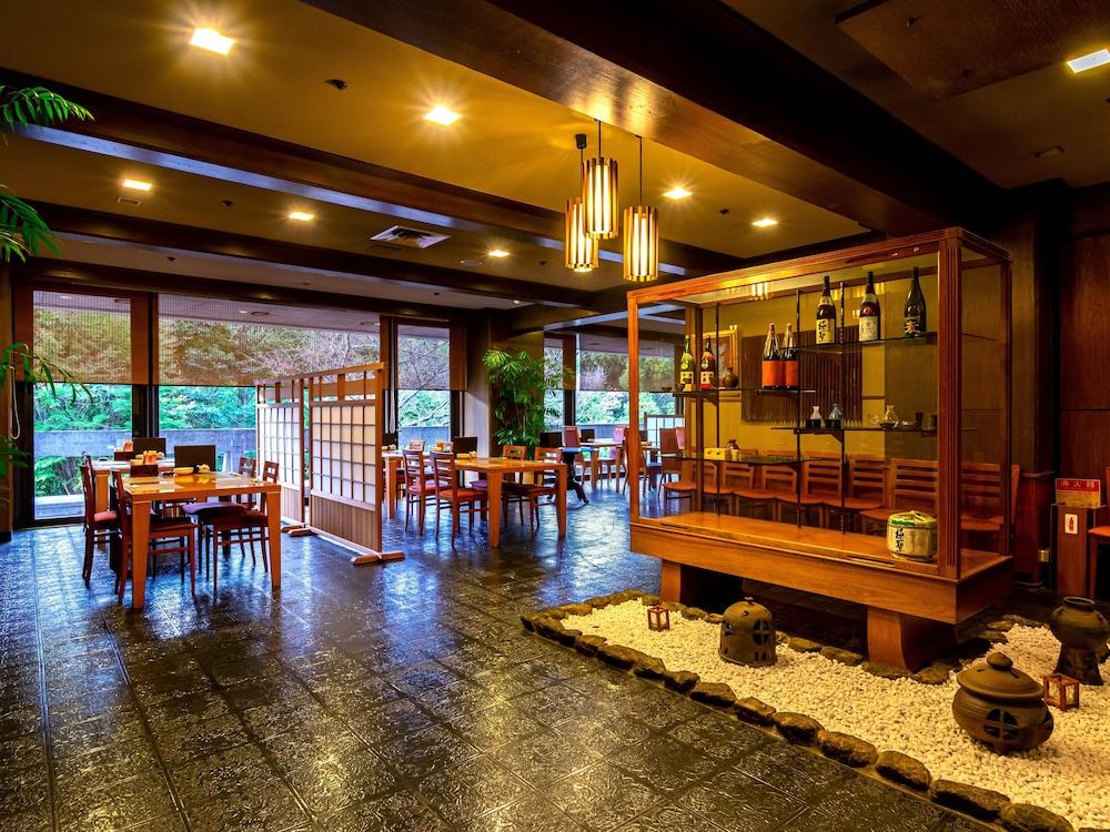 冈山国际酒店 酒店